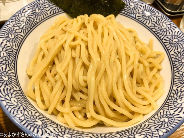 「道玄坂　マンモス 」の麺