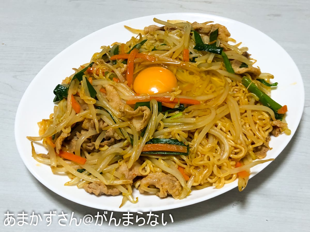 明星 チャルメラ 宮崎辛麺 をやきそばにアレンジ もっちり麺と辛味のある一品に大変身